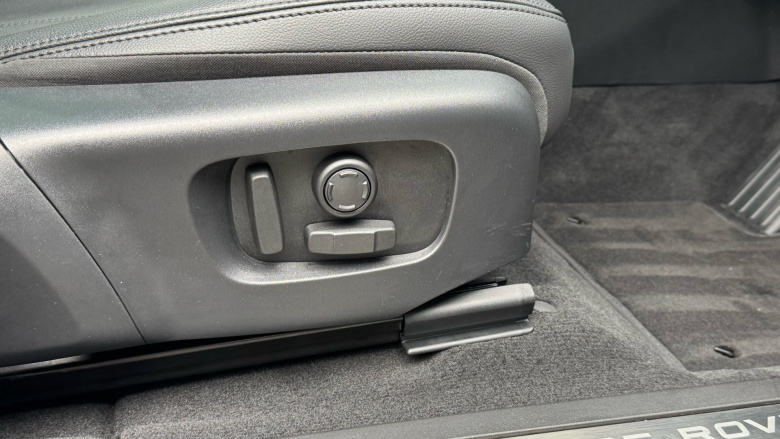 Land Rover Range Rover Evoque 2.0 D200 Edition 5dr Auto Diesel Hatchback